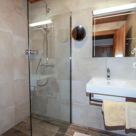 Apartamento Christian-2 By Interhome